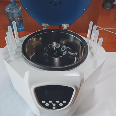 Laboratuvar tıbbi Masa Üstü Santrifüj Makinesi Maksimum Hız 4000r / Min